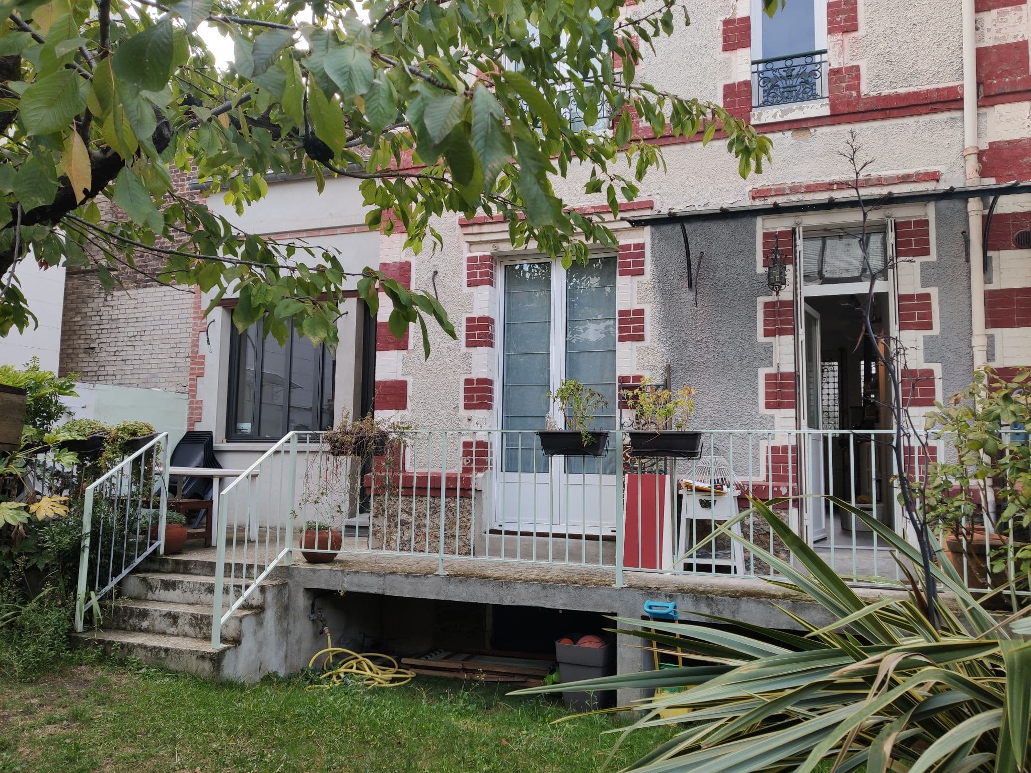 SURÉLÉVATION DE MAISON — Courbevoie — existant, vue 12