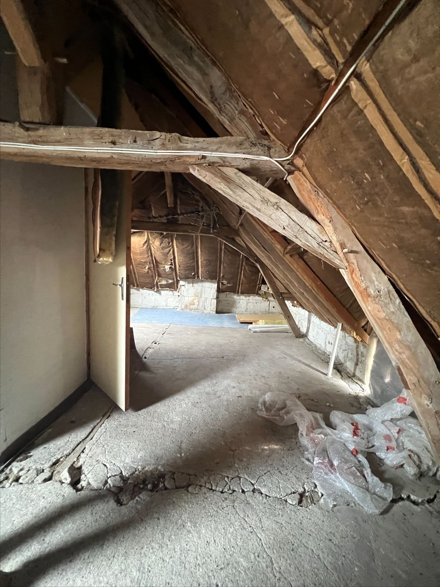 RÉNOVATION DE MAISON — Bréhémont — avant, vue 2