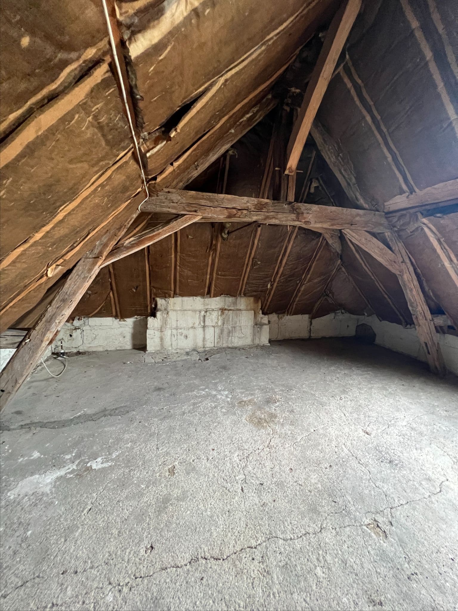 RÉNOVATION DE MAISON — Bréhémont — avant, vue 3