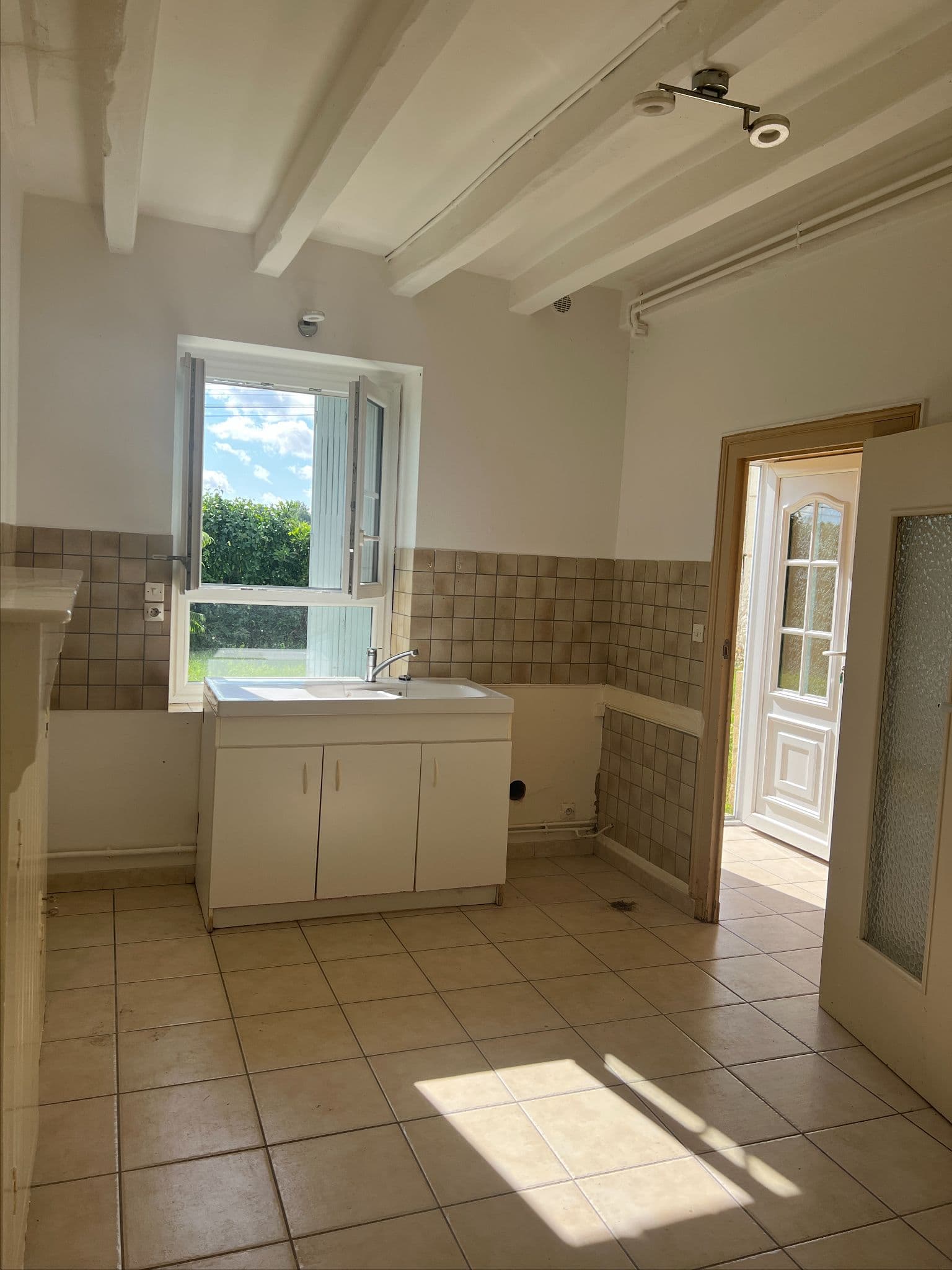RÉNOVATION DE MAISON — Bréhémont — existant, vue 14
