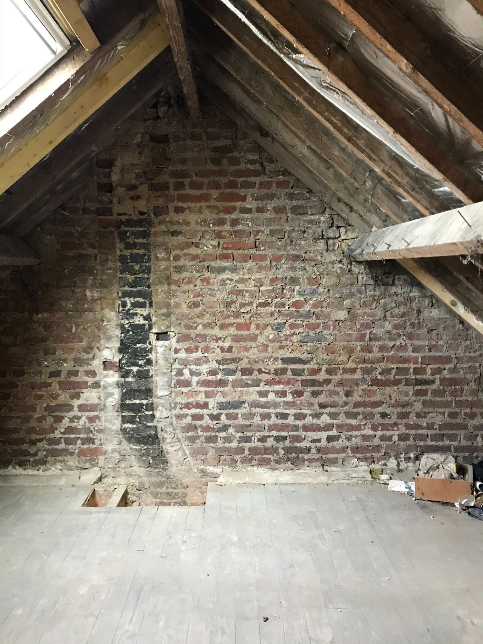 RÉNOVATION DE MAISON — Douilly — chantier, vue 7