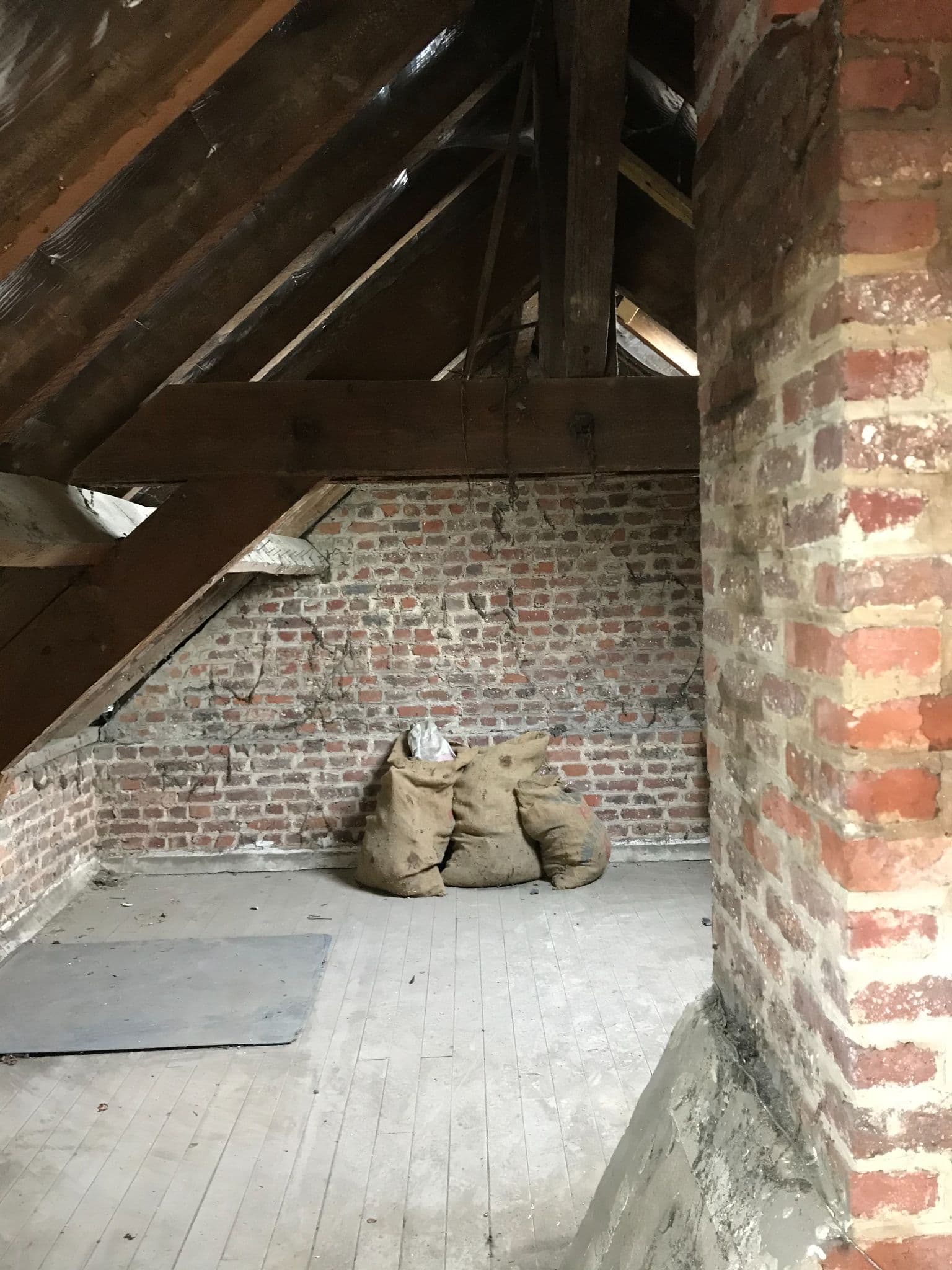 RÉNOVATION DE MAISON — Douilly — chantier, vue 8